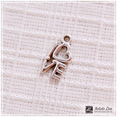 Подвеска "Love" 03